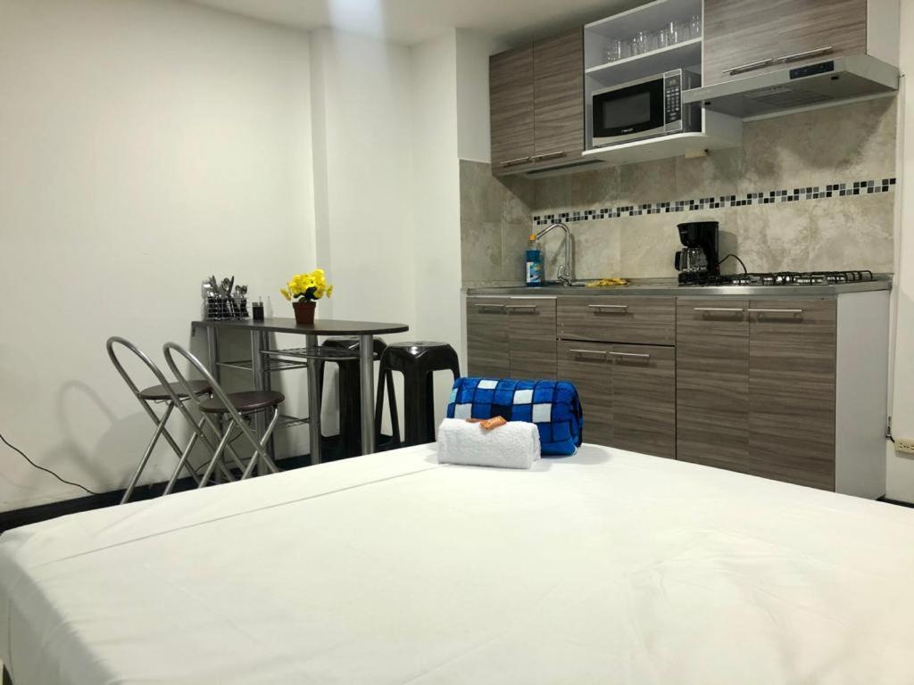 Apto Moderno En Laureles Медельин Экстерьер фото